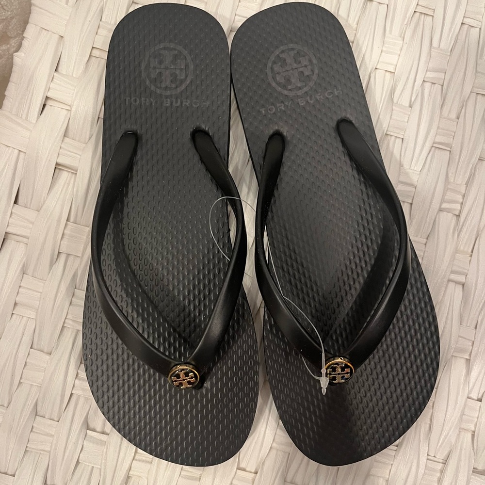 Tory Burch Flip Flops - Size 6